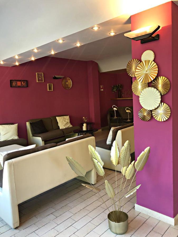 קרביה Hotel Del Falco מראה חיצוני תמונה