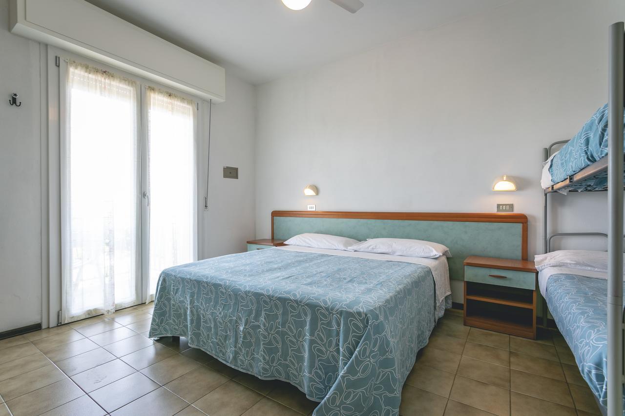 קרביה Hotel Del Falco מראה חיצוני תמונה